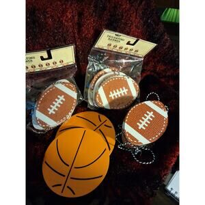 Football tailgate banners/2 basketball decorations